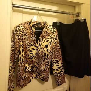 Beautiful leopard print jacket suit